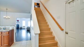 Apartment (1 Bedroom) | Interior