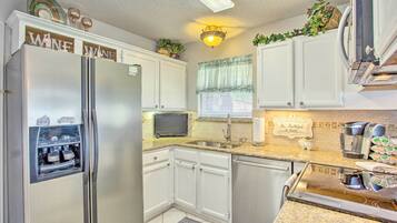 Rumah (3 Bedrooms) | Interior