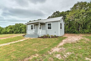 Apartment (0 Bedroom) | Interior - On-site Pond & Fire Pit: Montague Retreat! (Montague)