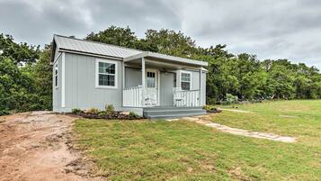 Apartment (0 Bedroom) | Interior