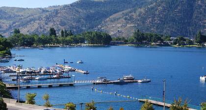 Marvelous Manson Condo, Steps to Lake Chelan Beach