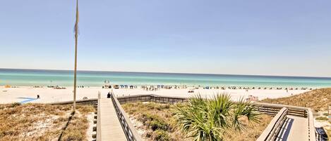 單棟房屋 (3 Bedrooms) | 內部