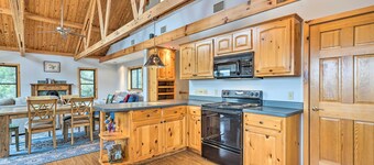 Lakehills Vacation Rental on Medina Lake
