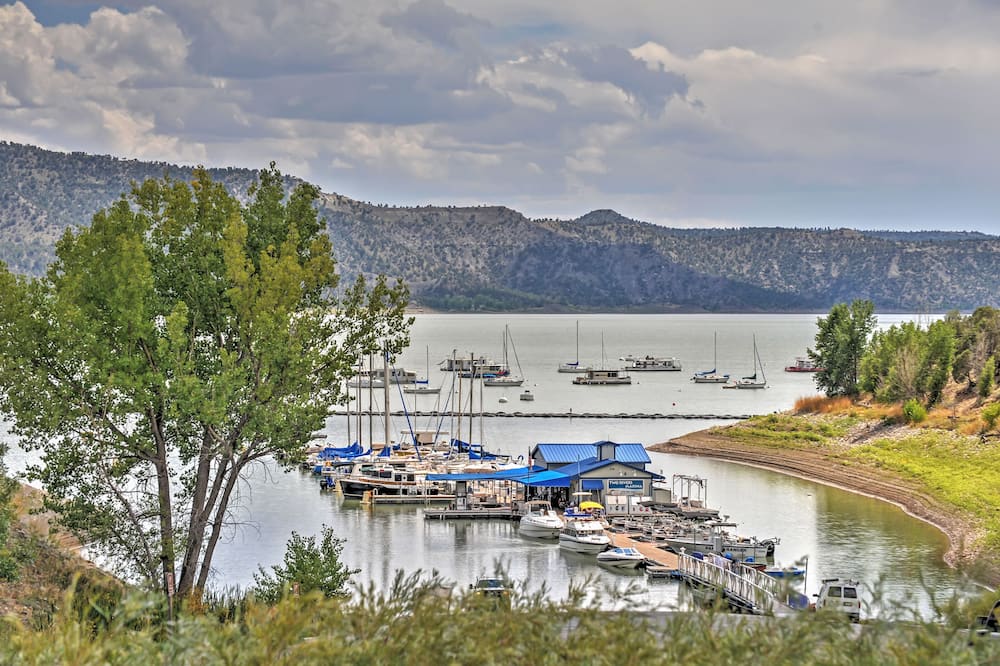 Quiet Pagosa Springs Cabin: Lake & Mountain Views! - Navajo Lake, NM
