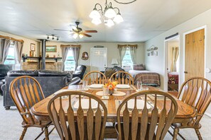 單棟房屋 (2 Bedrooms) | 內部