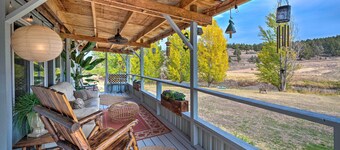 John Day Lakehouse w/ a Great Outdoor Space!