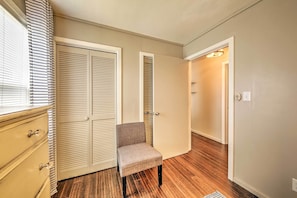 Cottage (2 Bedrooms) | Interior