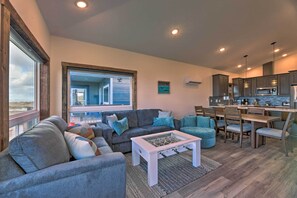 Cottage (2 Bedrooms) | Interior