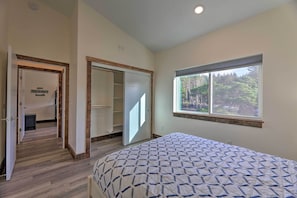 Cottage (2 Bedrooms) | Interior