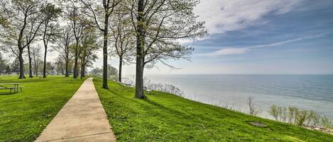 Cottage (2 Bedrooms) | Interior