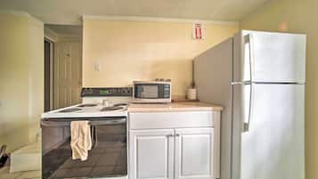 Cottage (2 Bedrooms) | Interior