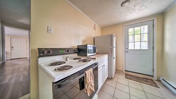 Cottage (2 Bedrooms) | Interior