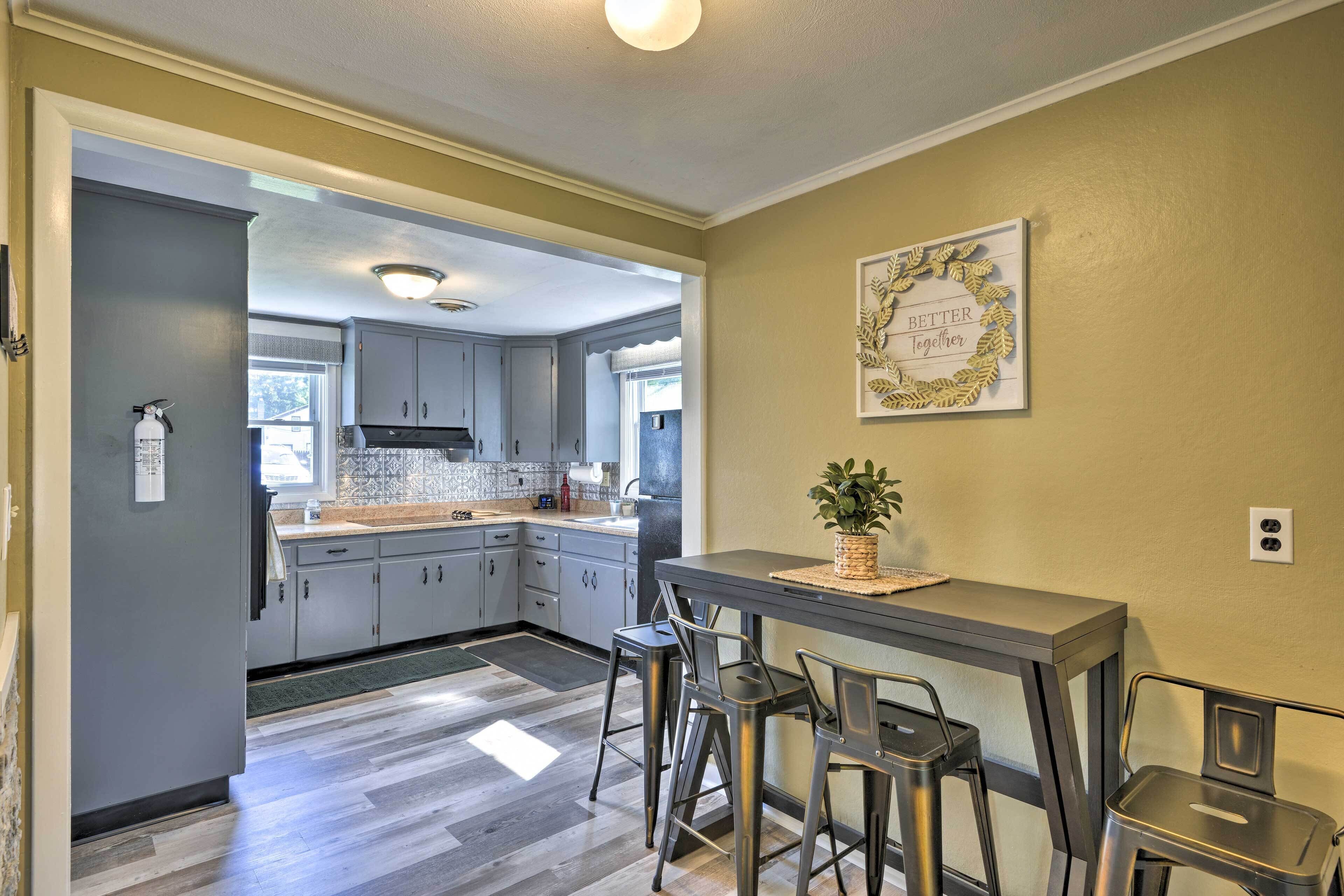 House (3 Bedrooms) | Interior
