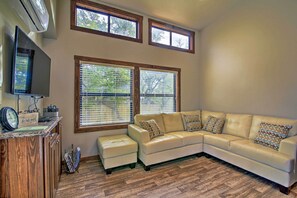 Cottage (1 Bedroom) | Interior