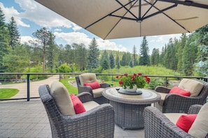 House (4 Bedrooms) | Interior - Stunning Mtn Views, Private Stream: Evergreen Gem! (Evergreen)