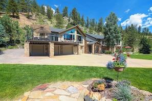 Interior - Stunning Mtn Views, Private Stream: Evergreen Gem! (Evergreen)