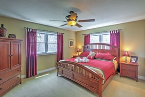 Interior - Waterfront Seneca Lake House: Fire Pit + Boat Dock (Geneva)