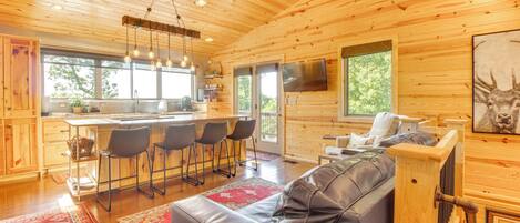 House (2 Bedrooms) | Front of property