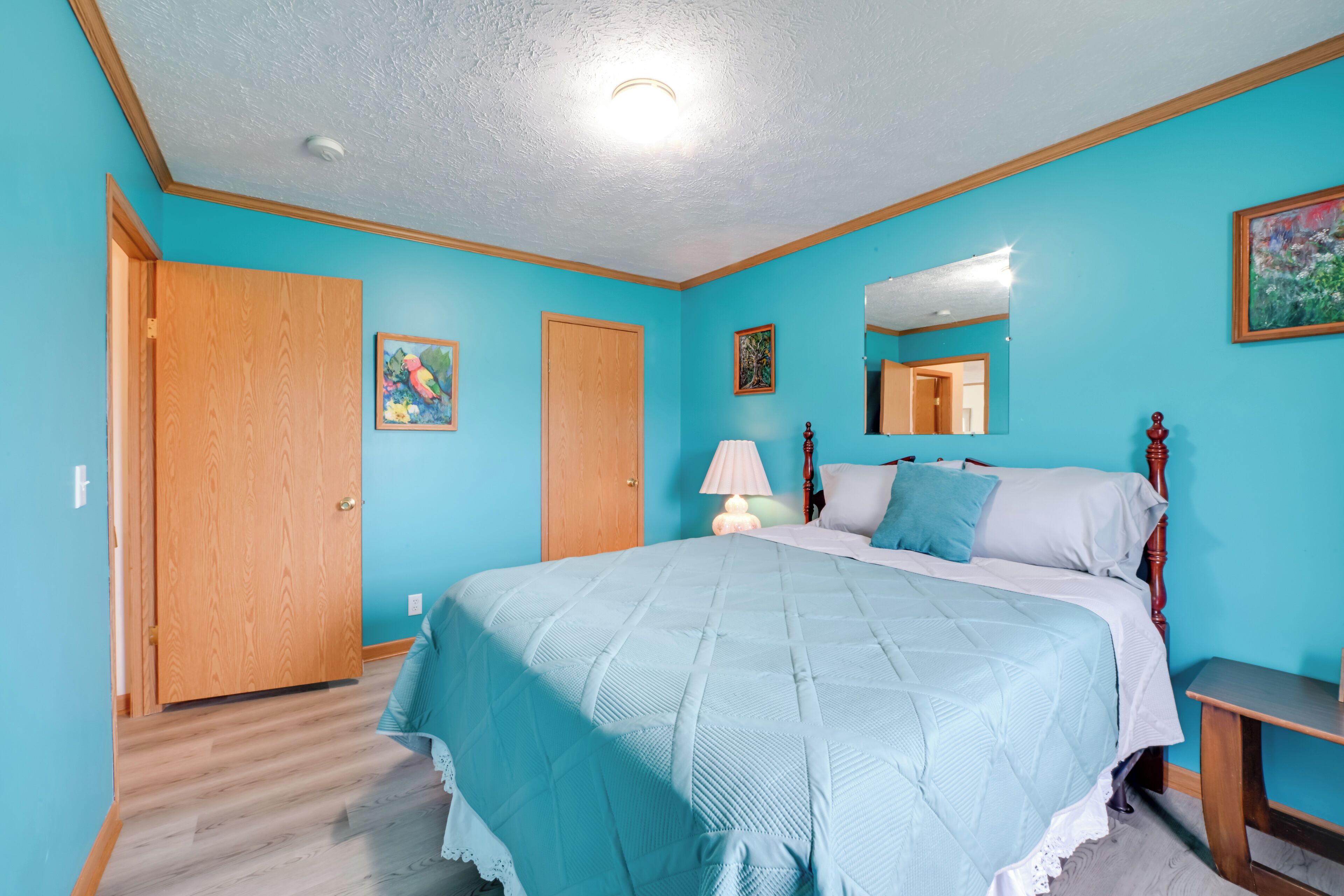 House (3 Bedrooms) | Interior