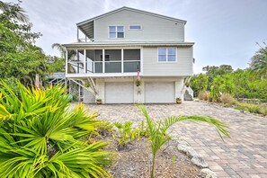 Cottage (2 Bedrooms) | Interior - Longboat Key Cottage: Extended Stays Welcome! (Longboat Key)