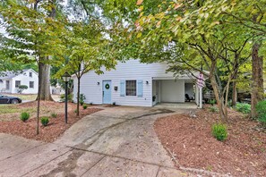 Exterior - Chic Urban Farmhouse in Historic Dilworth w/ Patio (Charlotte)