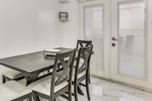 Huoneisto (3 Bedrooms) | Sisätilat
