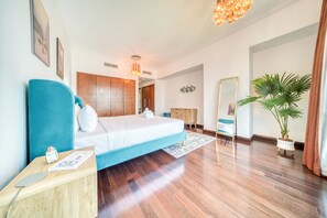 2 عدّة غرف نوم ومكواة/لوح كي وواي فاي مجانًا