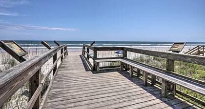 Walk to Crescent Beach: Condo w/ Pool Access