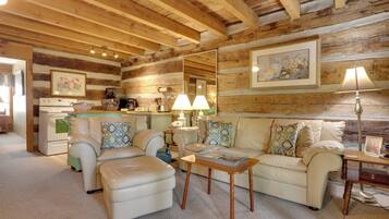 Apartment (1 Bedroom) | Interior