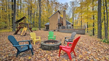 Rumah (3 Bedrooms) | Bagian depan properti