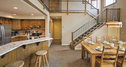 Walk to Main Street: Mtn-view Frisco Unit w/ Loft