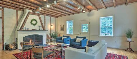 Cottage (4 Bedrooms) | Front of property