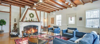 Charming Jaffrey Cottage w/ Deck & Grill!