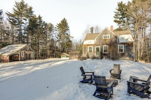 Interior - Charming Jaffrey Cottage w/ Deck & Grill! (Jaffrey)