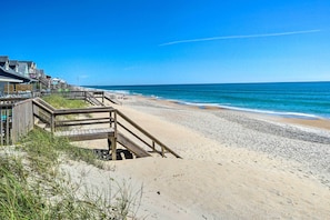 House (4 Bedrooms) | Interior - Surf City House ~ 400 Ft Walk to Beach w/ Decks! (Holly Ridge)