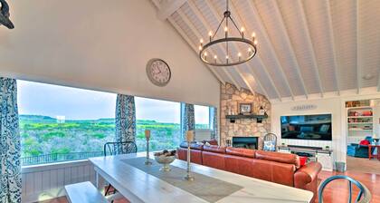 Spacious Getaway ~ 12 Acres, Views, & Hot Tub!