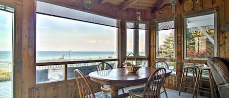 Cottage (3 Bedrooms) | Interior