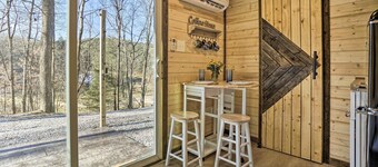 Tiny Home w/ Hot Tub & Mini Highland Cows!