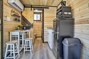 Apartment (0 Bedroom) | Interior - Tiny Home w/ Hot Tub & Mini Highland Cows! (Loudonville)