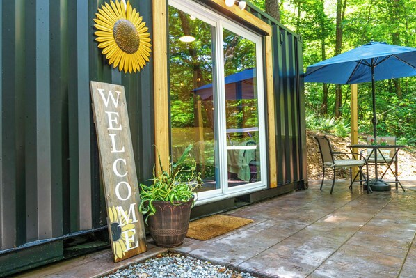 Apartment (0 Bedroom) | Interior - Tiny Home w/ Hot Tub By Mohican State Park! (Loudonville)