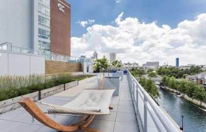 NEW! DTWN Suite! Free Garage Parking