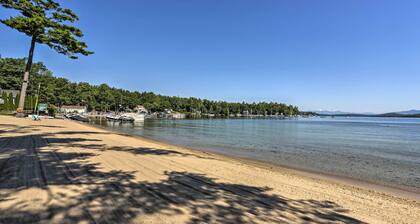 Lake Getaway: Walk Across Street to Private Beach!