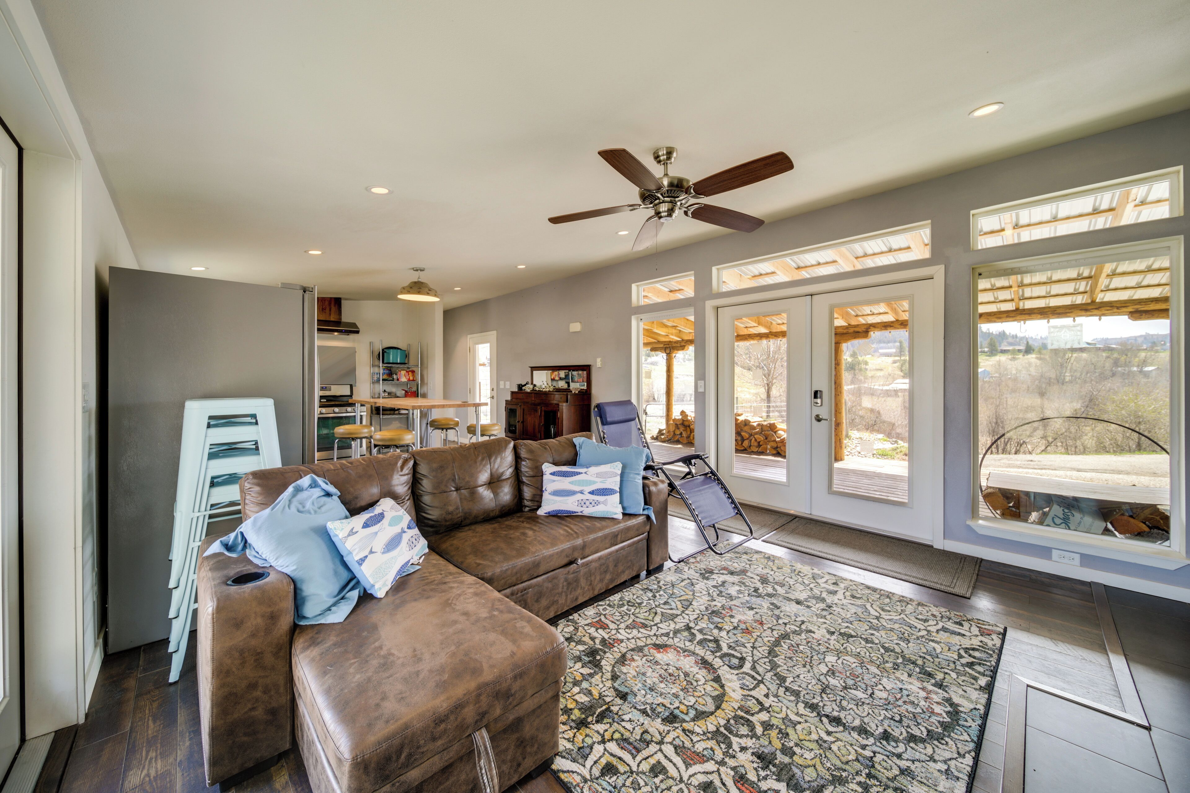 House (1 Bedroom) | Interior