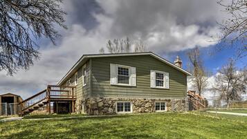 House (5 Bedrooms) | Interior