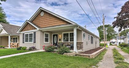 Port Clinton Home With Lake Views!