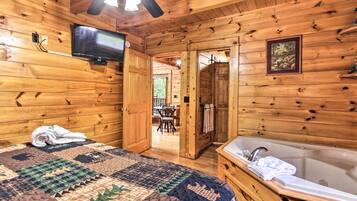 House (1 Bedroom) | Interior