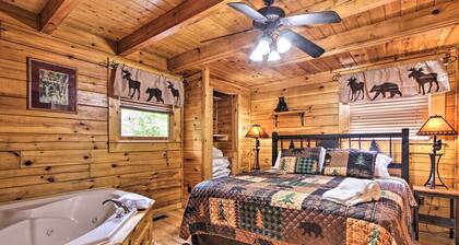 Romantic Mountain Getaway: Cabin w/ Hot Tub!