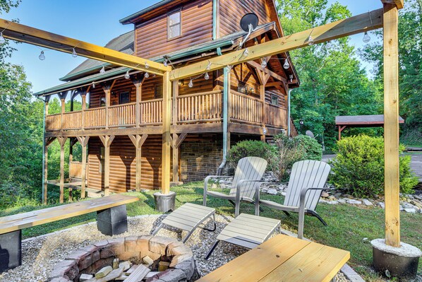 House (3 Bedrooms) | Interior - Secluded Smoky Mountain Cabin w/ Theater & Hot Tub (Sevierville)