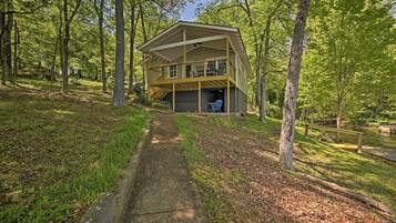 Cottage (2 Bedrooms) | Interior