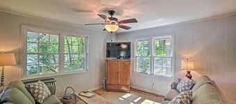 Harrison Lakefront Cottage w/ Private Dock!